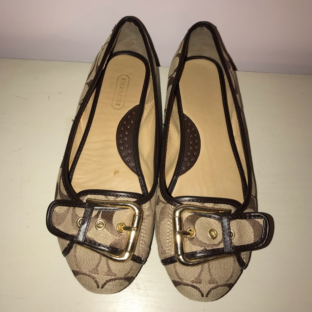 Coach size 8 tan ballet flats